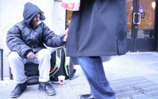 HOMELESS GIVE