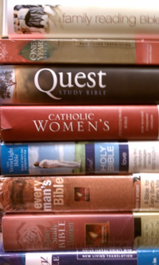 RNS TOOMAN BIBLES a