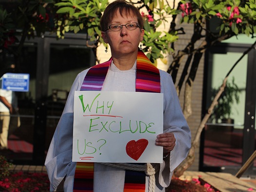 web RNS-METHODIST-LGBT