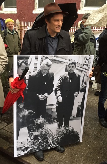 RNS-BERRIGAN-FUNERAL-4