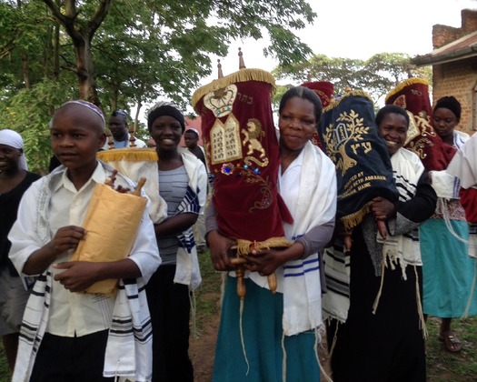 PRINT rns-uganda-synagogue091516d