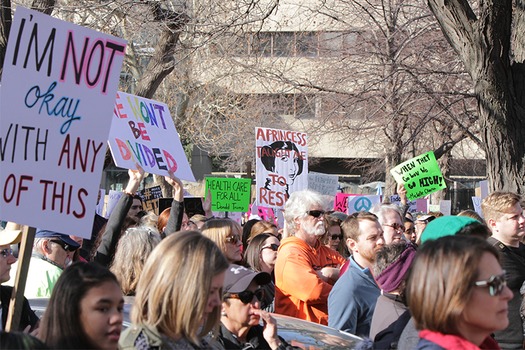 webRNS-WOMENS-MARCH-KCb 0121017