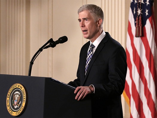 WEB Neil Gorsuch speaks after U.S. President Donald Trump announces his nomination of Gorsuch to be an associate justice of the U.S. Supreme Court at the White House in Washington