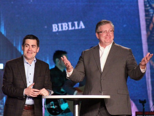 print RNS-EVANGELICALS-LIFEa 020317