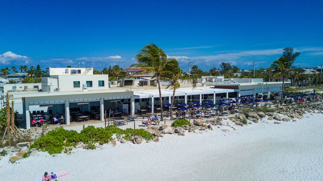 Beach House Restaurant Exterior