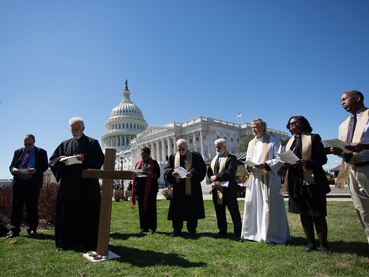 webRNS-BUDGET-CHRISTIANS1 032917