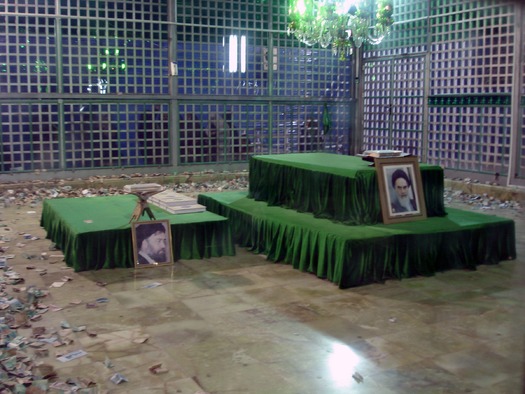 RNS-KHOMEINI-TOMB5 060717