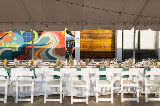 RB-Longtable at the Station Full-001_preview