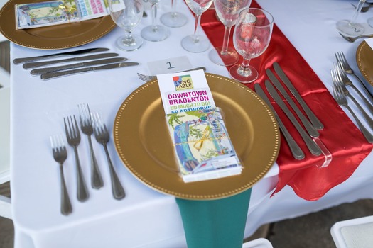 RB-Longtable at the Station Full-005_preview