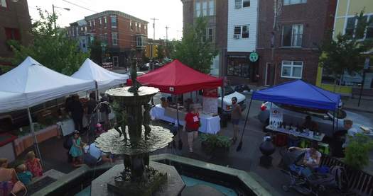 East Passyunk Square, farmers market 360 circles fountain