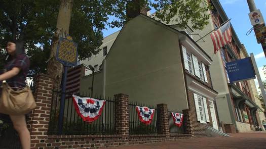 Betsy Ross House, sidewalk