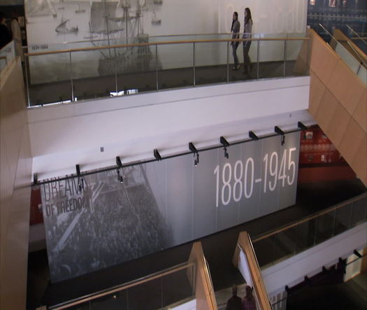 National Museum of American Jewish History interior