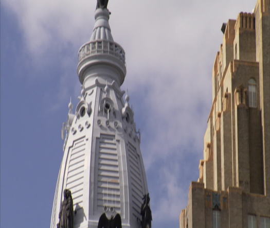 City Hall tilt up from clock tower to William Penn