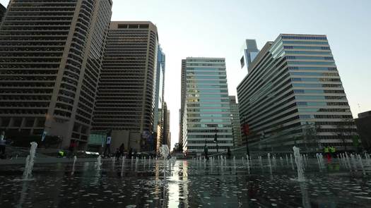 Dilworth Park Fountain, child running