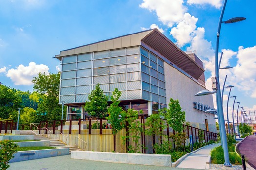 Venice Island Performing Arts & Recreation Center