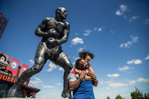 Joe Frazier Statue