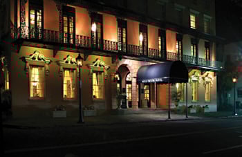 Accommodations Mills House Hotel