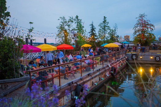 Spruce Street Harbor Park