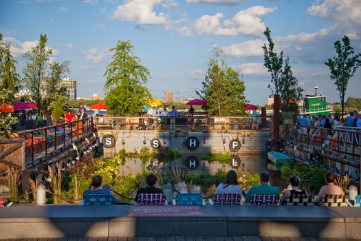 Spruce Street Harbor Park