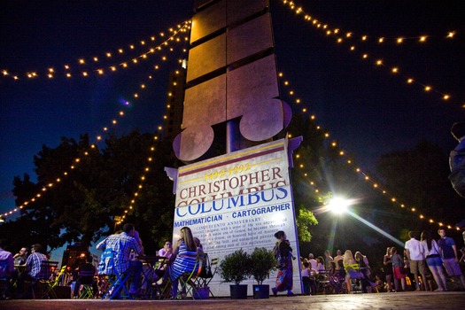 Spruce Street Harbor Park