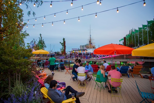 Spruce Street Harbor Park