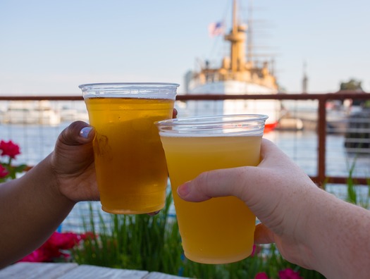 Spruce Street Harbor Park