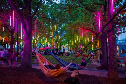 Spruce Street Harbor Park