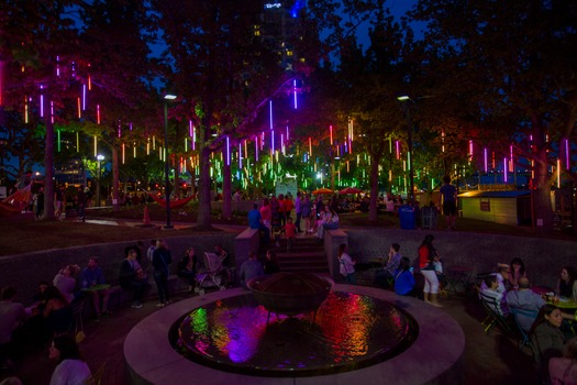 Spruce Street Harbor Park