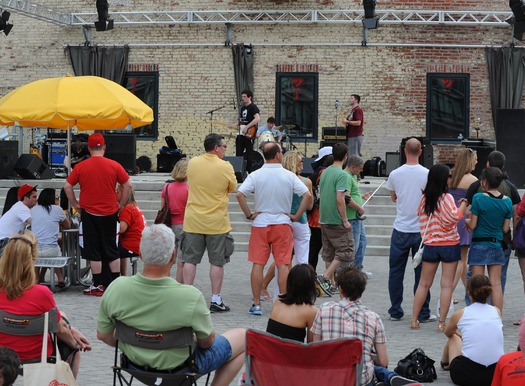 Piazza at Schmidt's