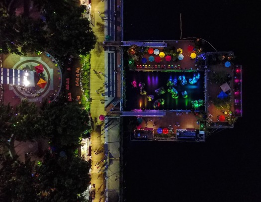 Spruce Street Harbor Park