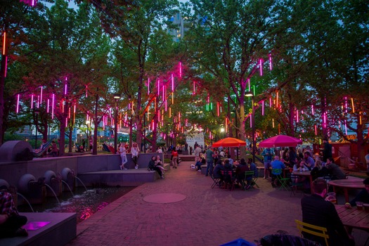Spruce Street Harbor Park