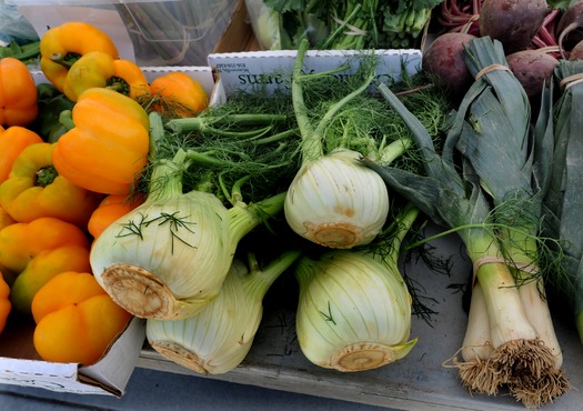 Farmers' Market, Piazza at Schmidts