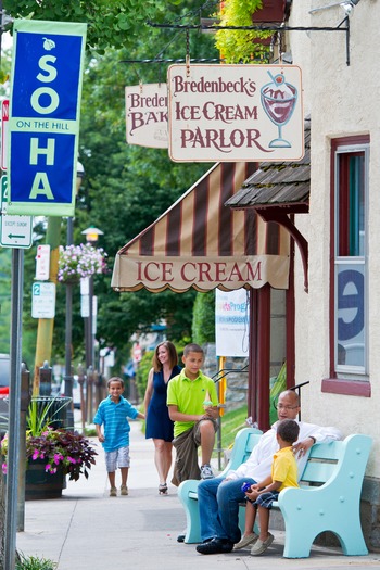 Bredenbeck's Bakery