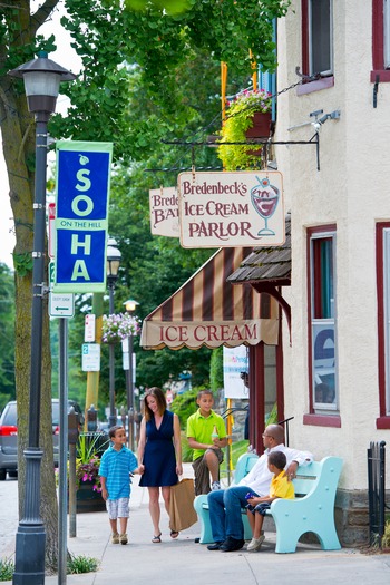 Bredenbeck's Bakery