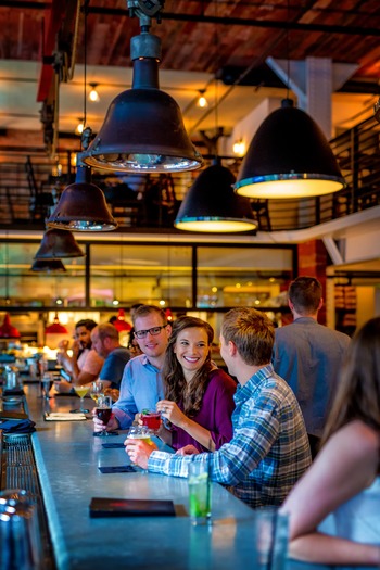 Red Owl Tavern