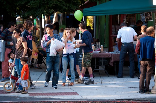 Baltimore Avenue Dollar Stroll