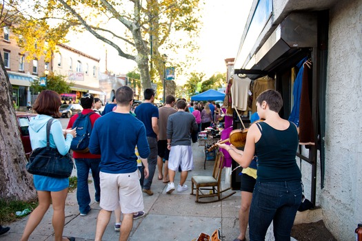 Baltimore Avenue Dollar Stroll