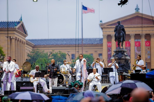 Party on the Parkway Concert