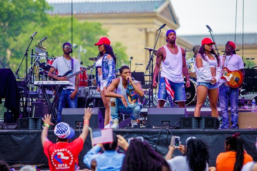 Party on the Parkway Concert