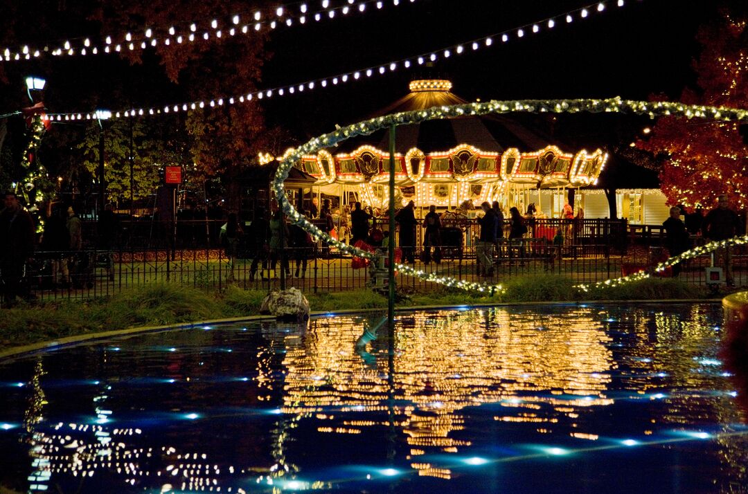 Franklin Square Electrical Spectacle Holiday Light Show