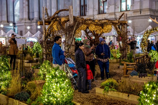 Dilworth Park Holiday Festivities