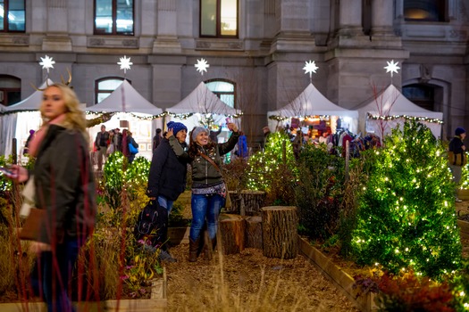 Dilworth Park Holiday Festivities