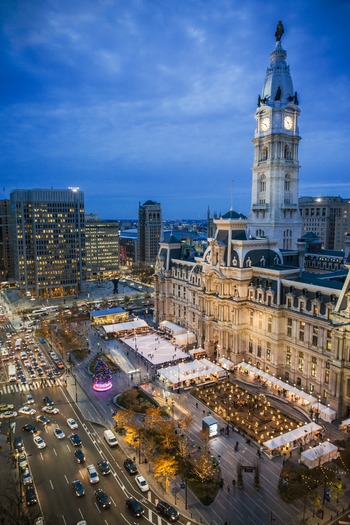 Dilworth Park Holiday Festivities