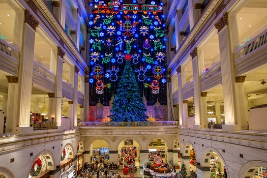 Macy’s Christmas Light Show