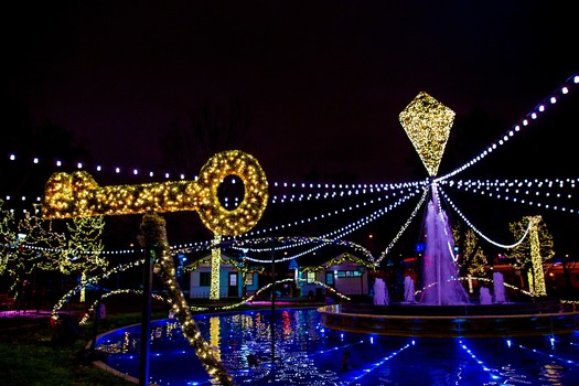 Franklin Square Electrical Spectacle Holiday Light Show