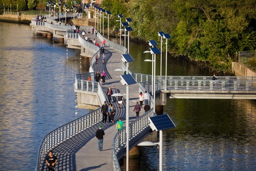 Schuylkill Banks Boardwalk