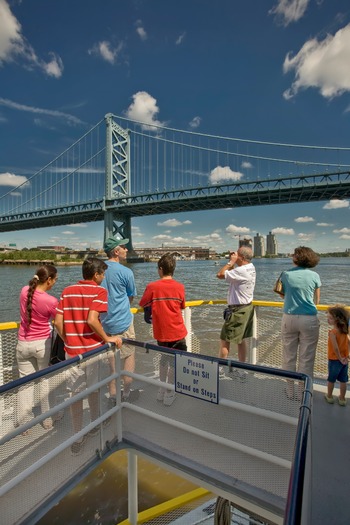 RiverLink Ferry 