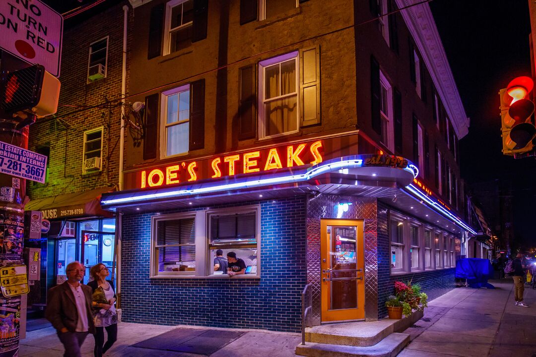 Joe’s Steaks