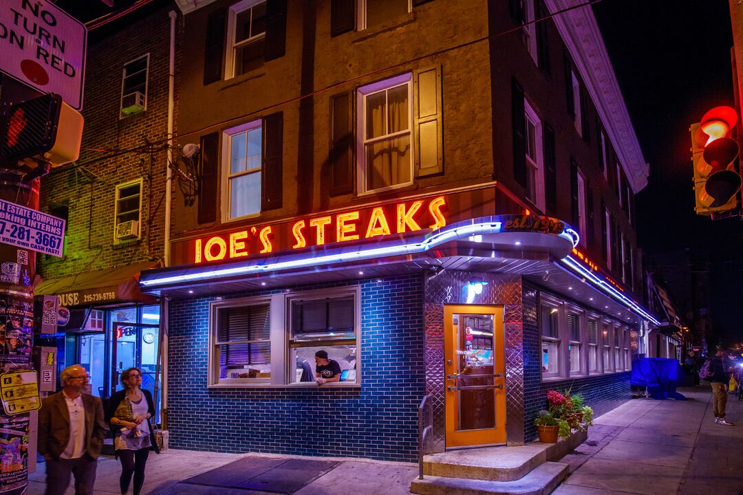 Joe’s Steaks