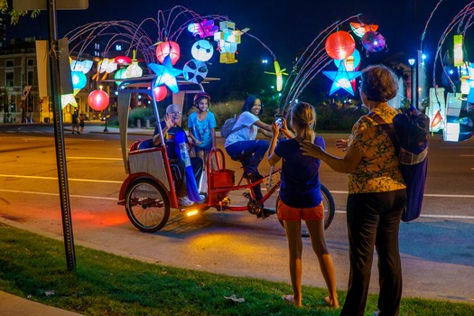 Cai Guo-Quiang: Fireflies